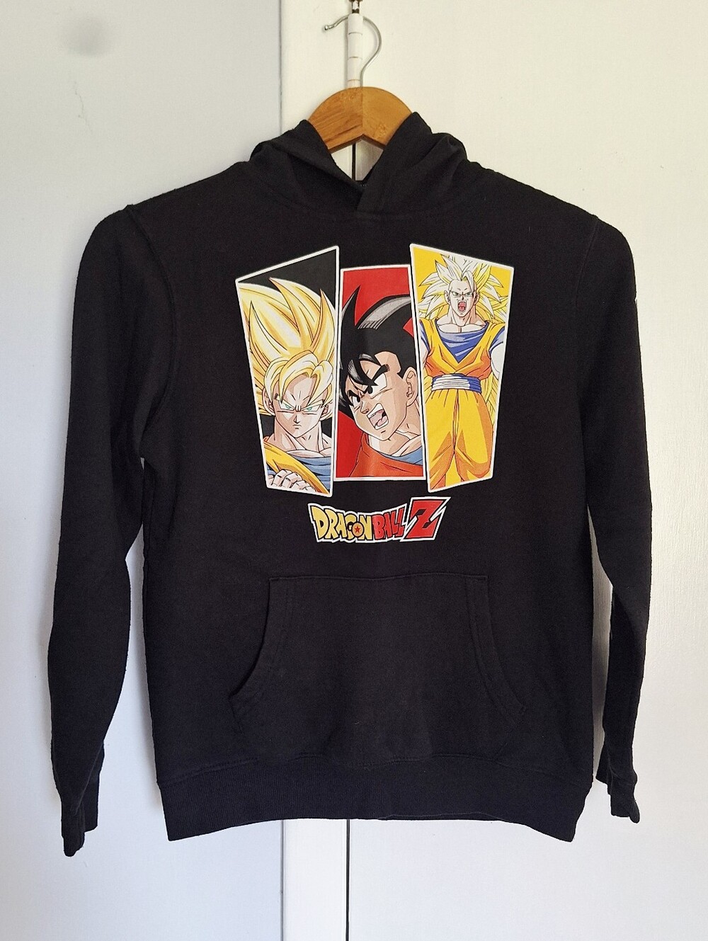 Black Dragon Ball Z Graphic Hoodie Size Medium